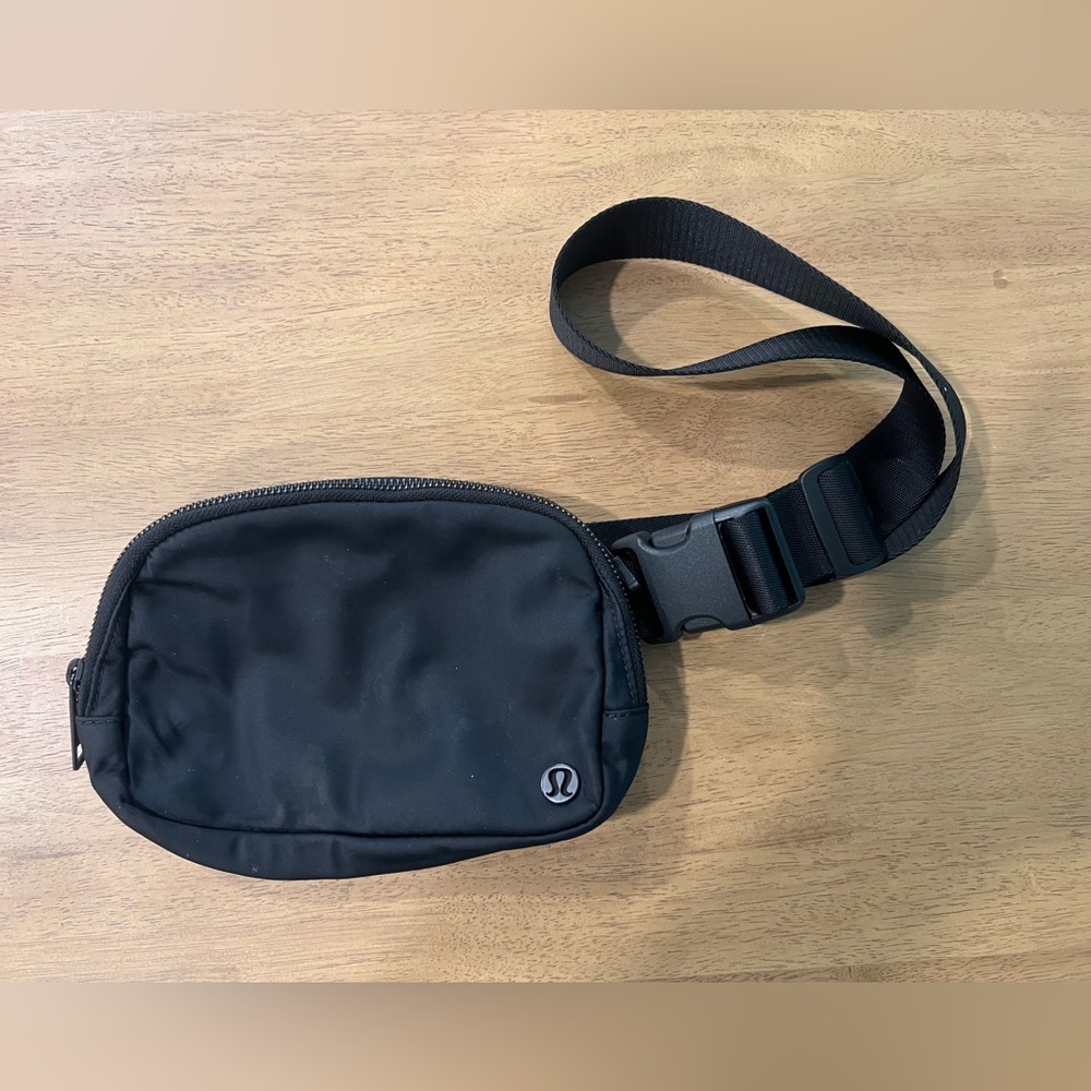 Lululemon Belt Bag